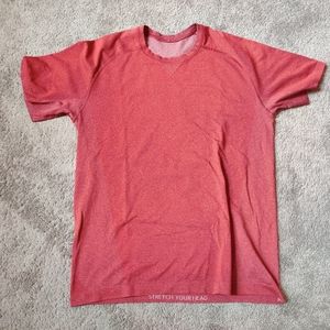 lululemon athletica Metal Vent SS - Dark Red - M